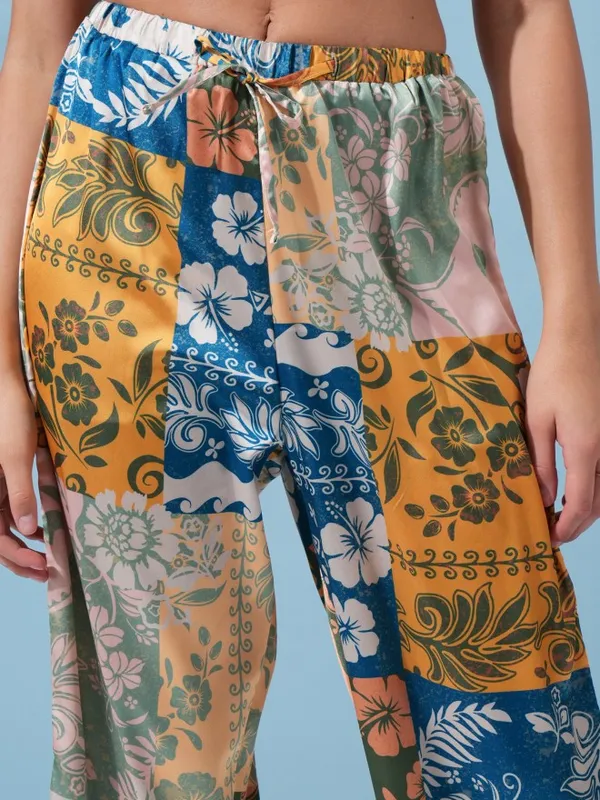  Tokyo Talkies Women Beige Co-Ords