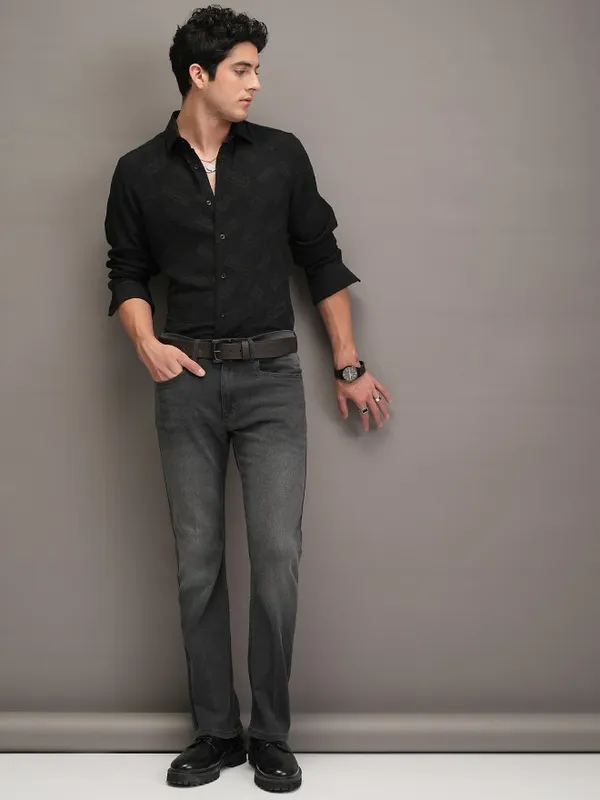Locomotive Men Black Textured Slim Fit Casual Shirt