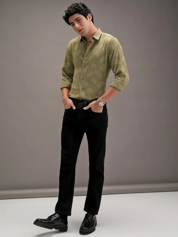 Locomotive Men Olive Textured Slim Fit Casual Shirt