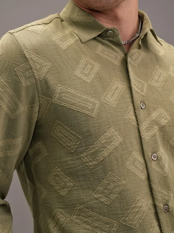Locomotive Men Olive Textured Slim Fit Casual Shirt