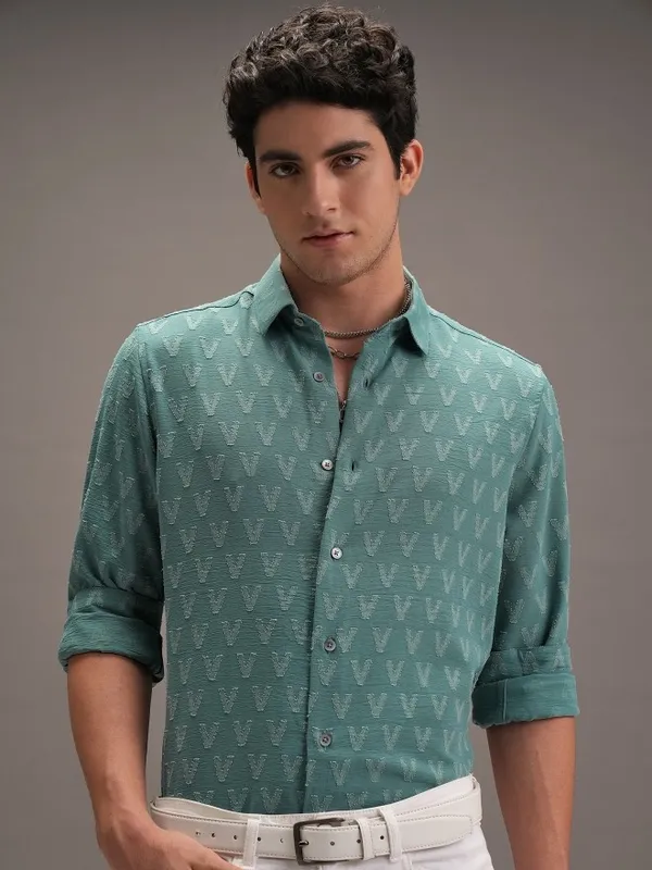 Locomotive Men Sage Textured Slim Fit Casual Shirt