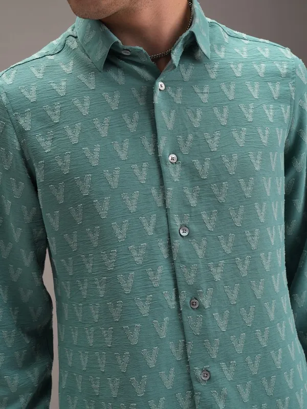 Locomotive Men Sage Textured Slim Fit Casual Shirt