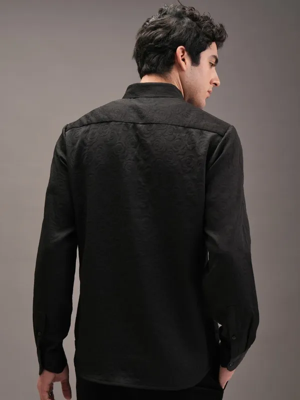 Locomotive Men Black Self Design Slim Fit Casual Shirts