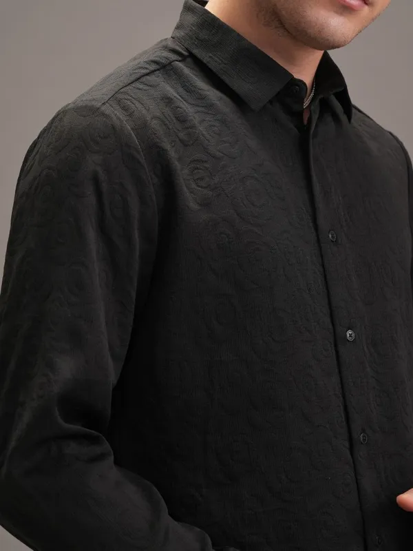  Locomotive Men Black Self Design Slim Fit Casual Shirts