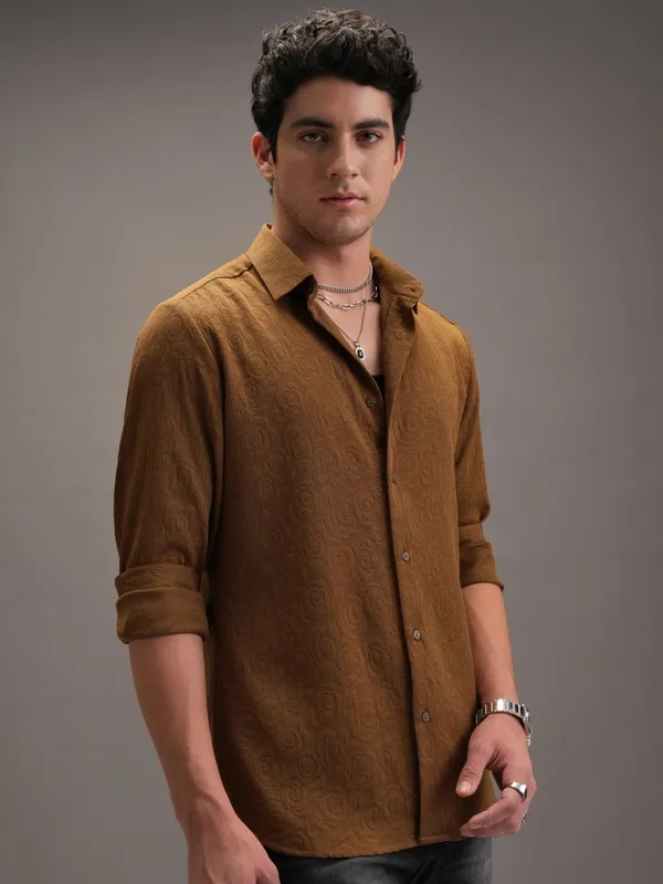 Men Slim Fit Casual Shirt