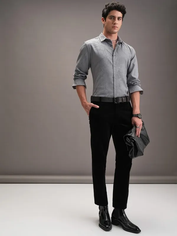 Locomotive Men Grey Self Design Slim Fit Casual Shirts