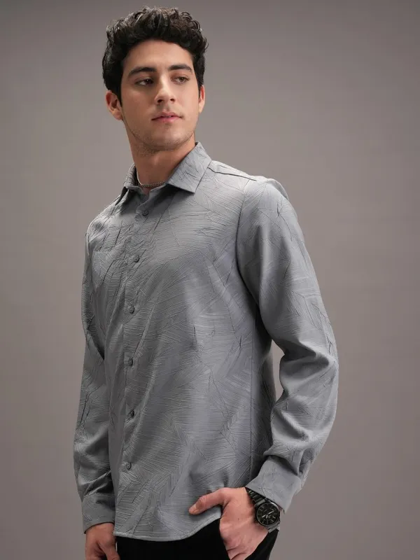  Locomotive Men Grey Self Design Slim Fit Casual Shirts