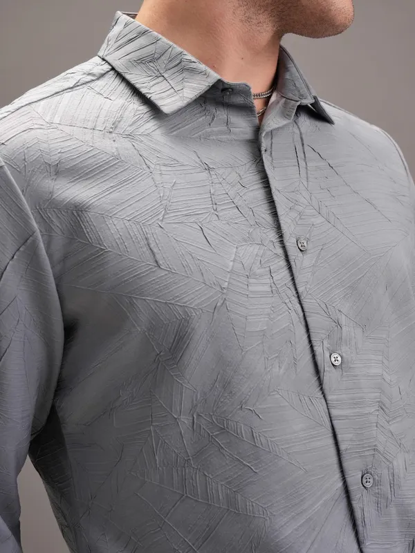  Locomotive Men Grey Self Design Slim Fit Casual Shirts