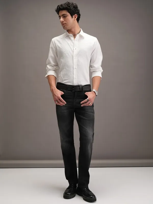 Men Slim Fit Casual Shirt