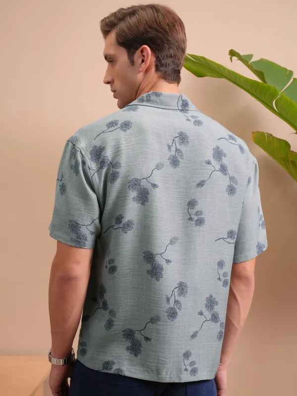  Locomotive Men Grey Printed Oversized Fit Casual Shirts