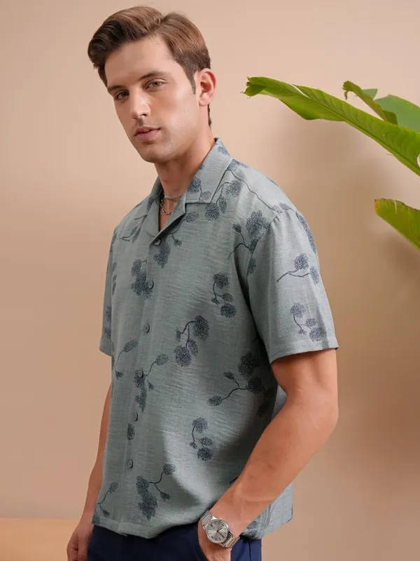  Locomotive Men Grey Printed Oversized Fit Casual Shirts