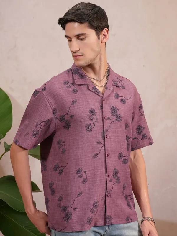  Locomotive Men Pink Printed Oversized Fit Casual Shirts