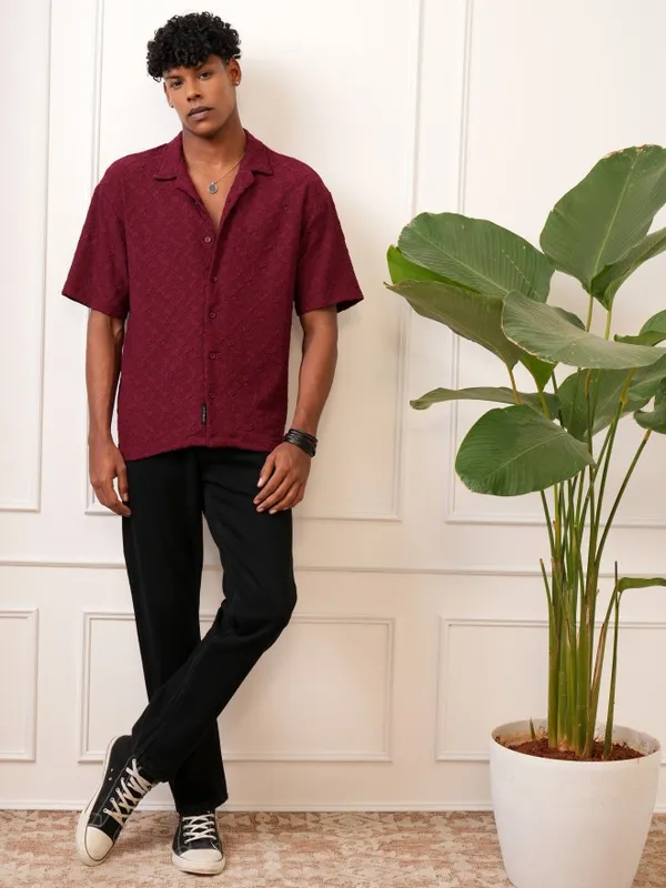  Locomotive Men Maroon Self Design Oversized Fit Casual Shirts