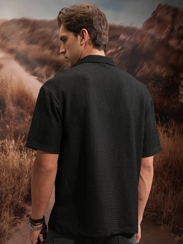  Locomotive Men Black Self Design Oversized Fit Casual Shirts