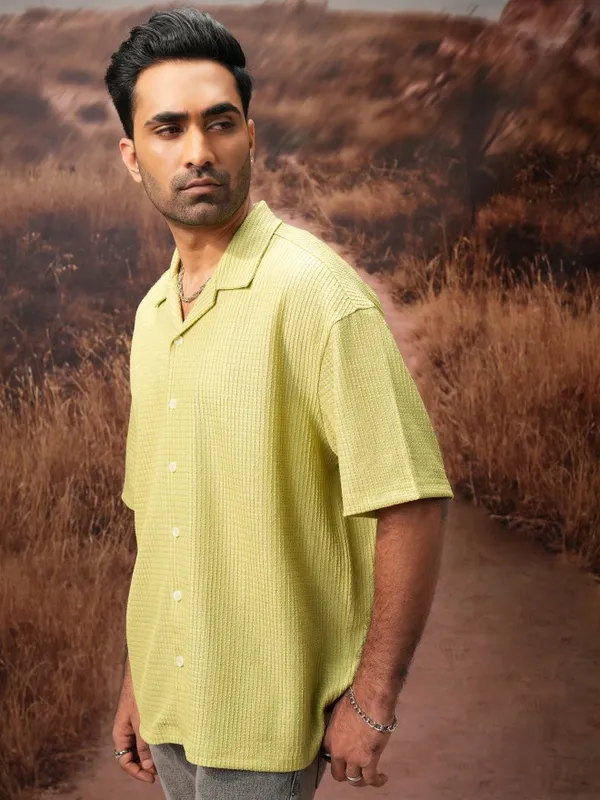  Locomotive Men Green Self Design Oversized Fit Casual Shirts