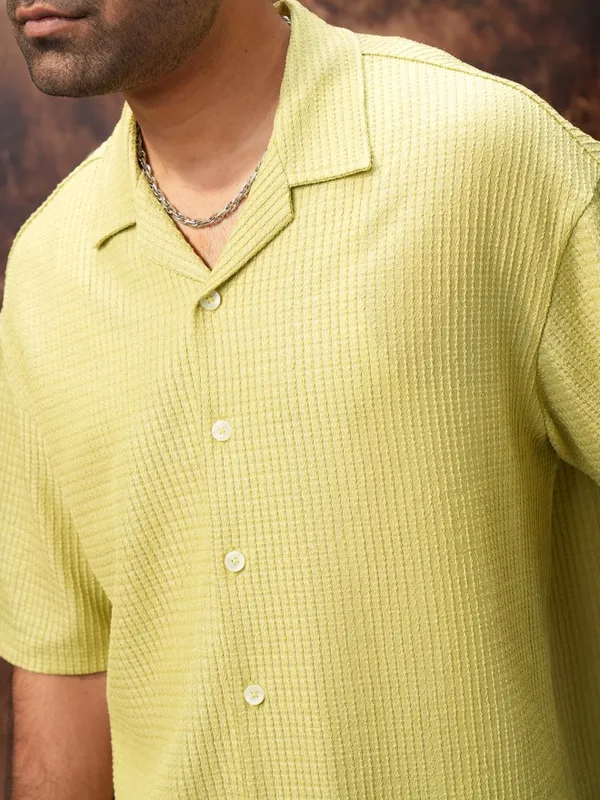  Locomotive Men Green Self Design Oversized Fit Casual Shirts