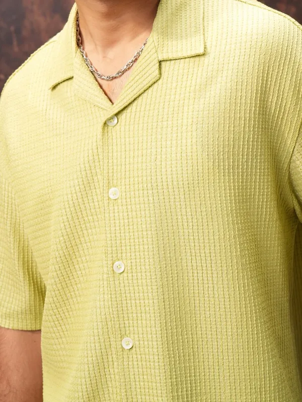  Locomotive Men Green Self Design Oversized Fit Casual Shirts