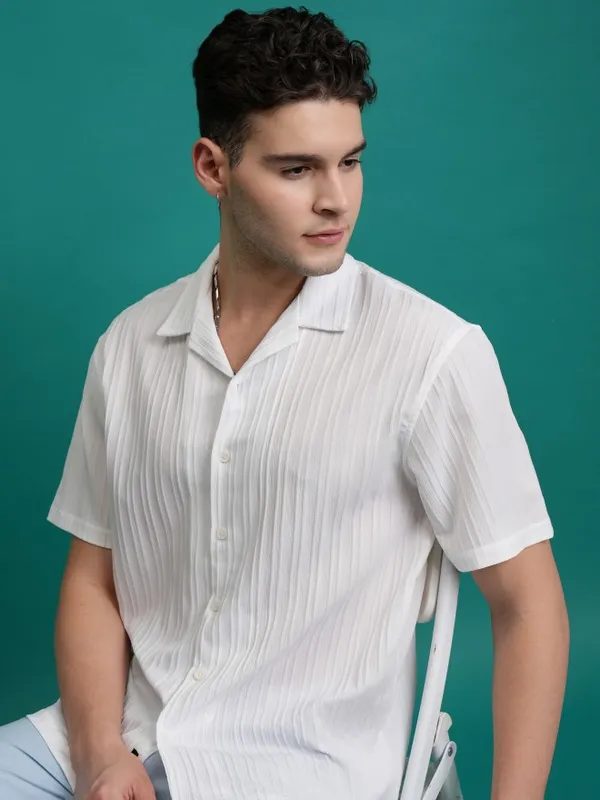  Highlander Men White Striped Oversized Fit Casual Shirts