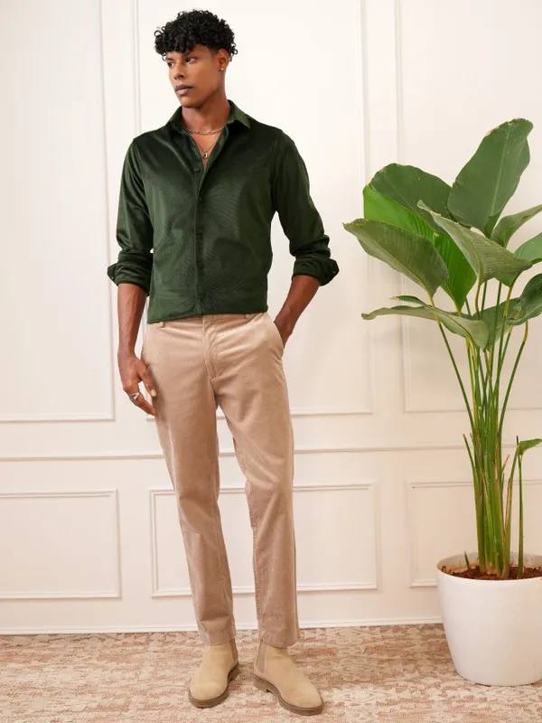 Men Slim Fit Casual Shirt