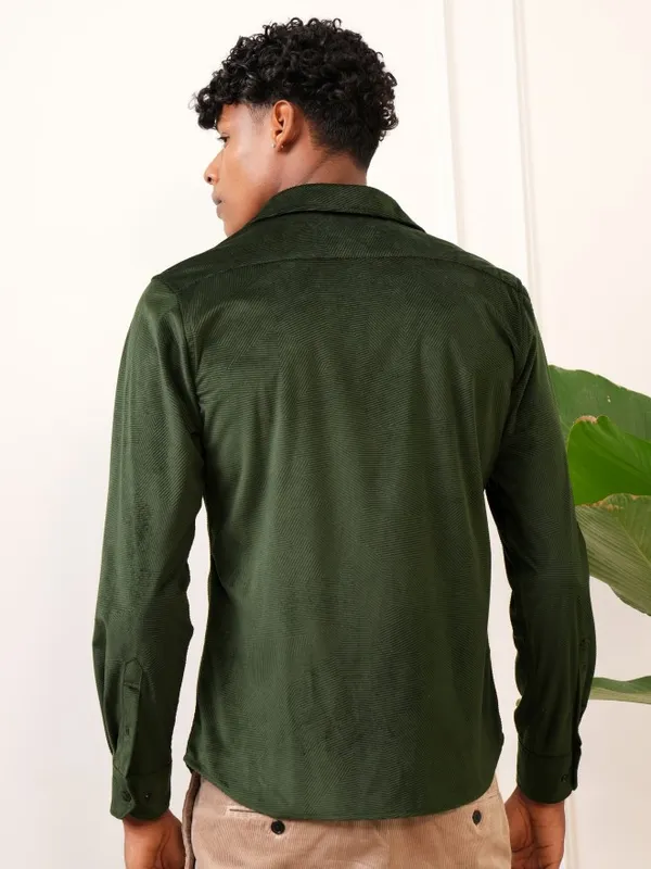 Men Slim Fit Casual Shirt