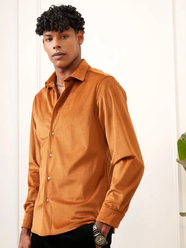  Locomotive Men Terracotta Self Design Slim Fit Casual Shirts