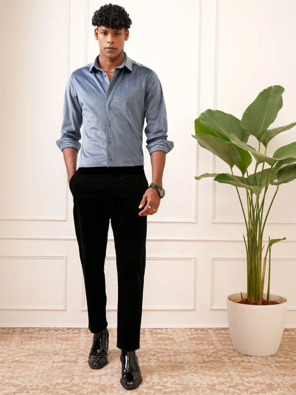  Locomotive Men Grey Self Design Slim Fit Casual Shirts
