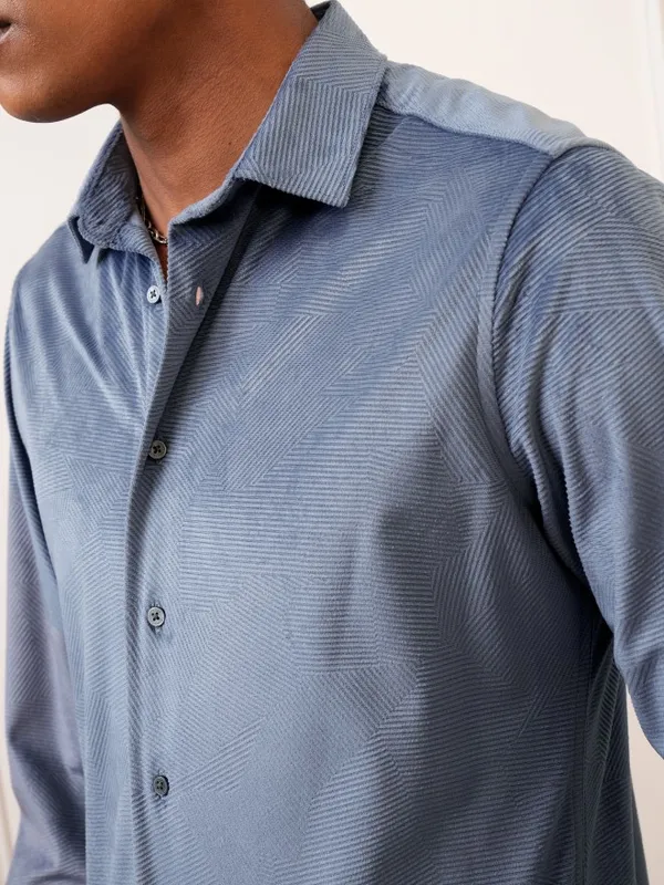 Locomotive Men Grey Self Design Slim Fit Casual Shirts