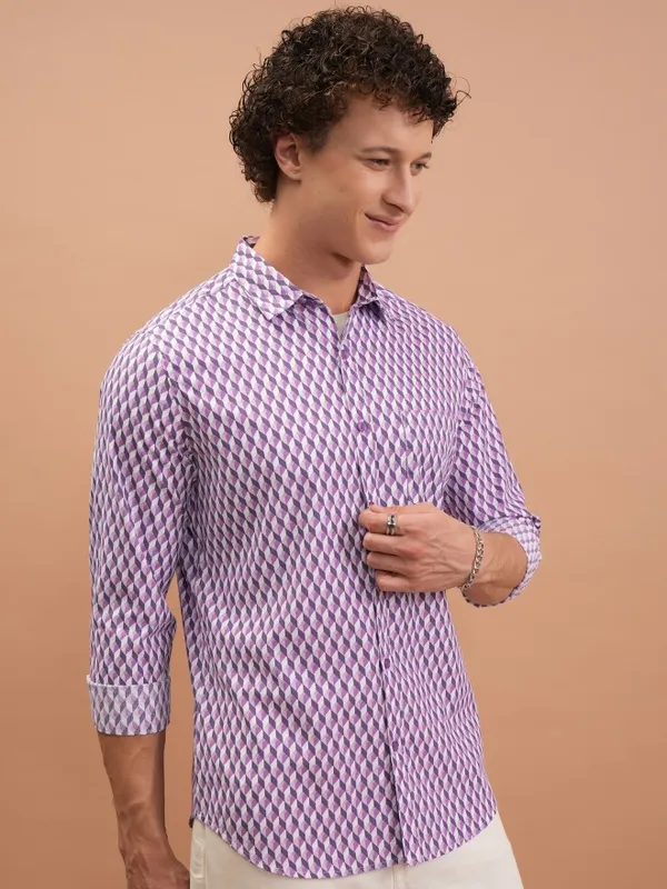  Highlander Men Purple Printed Slim Fit Casual Shirts