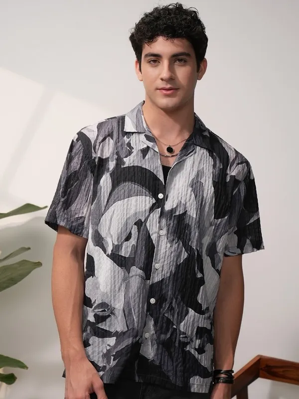 Men Relaxed Fit Casual Shirt