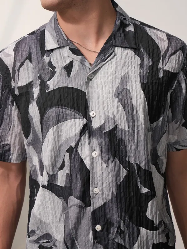 Men Relaxed Fit Casual Shirt