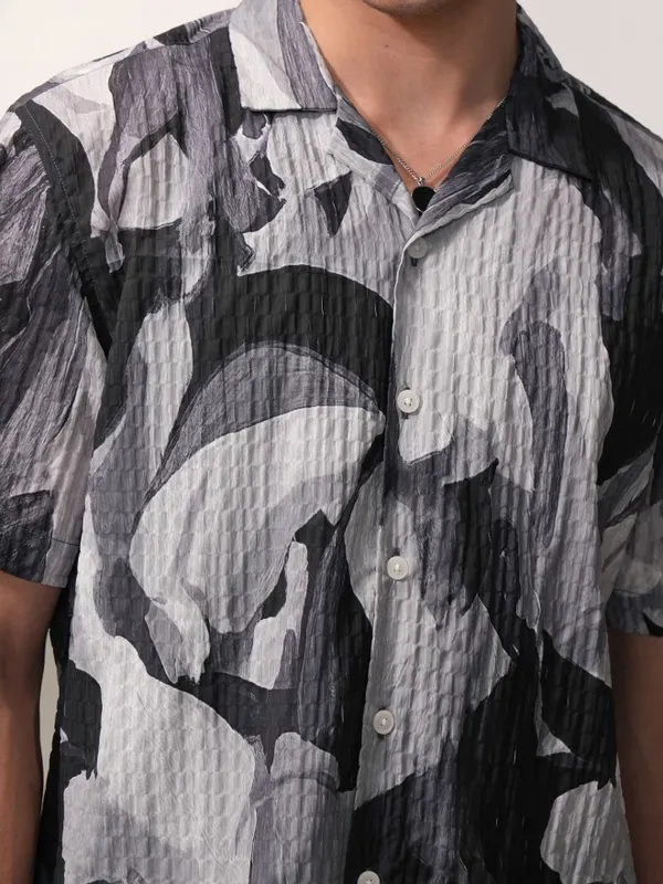 Men Relaxed Fit Casual Shirt