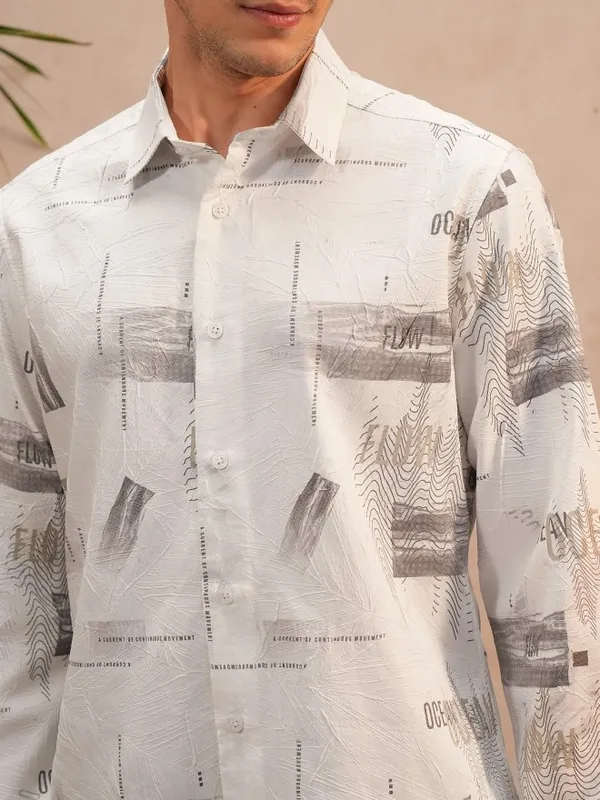  Locomotive Men White Self Design Slim Fit Casual Shirts