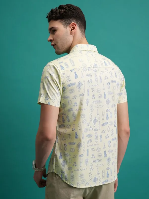  Ketch Men Yellow Printed Slim Fit Casual Shirts