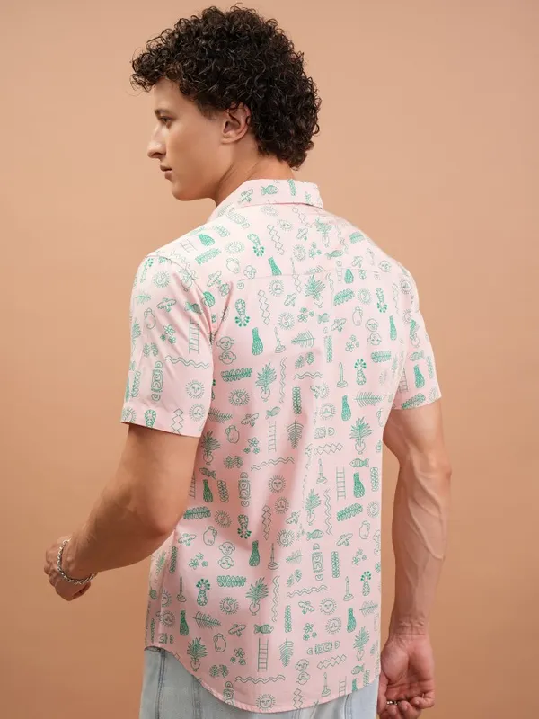  Ketch Men Pink Printed Slim Fit Casual Shirts