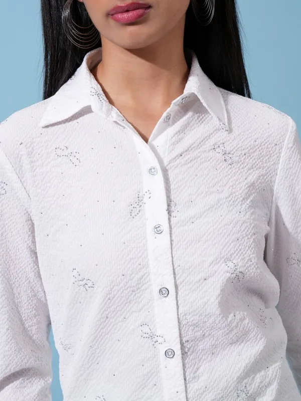  Tokyo Talkies Women White Self Design Casual Shirts