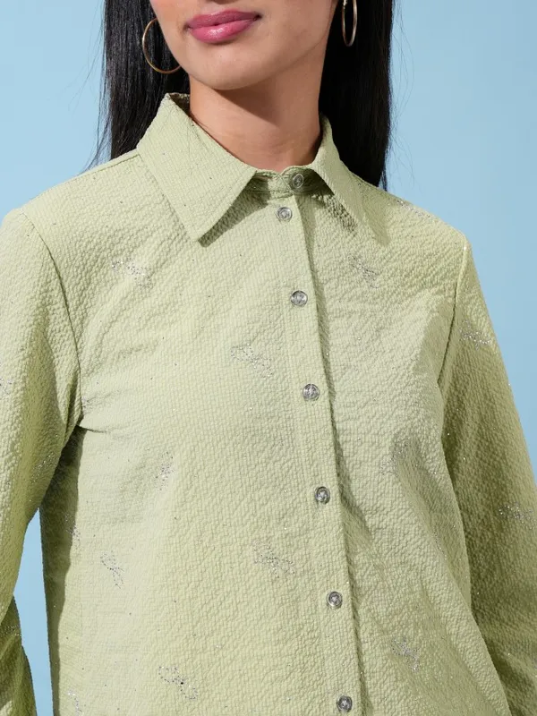  Tokyo Talkies Women Green Self Design Casual Shirts