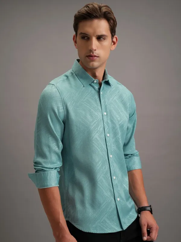 Men Slim Fit Casual Shirt