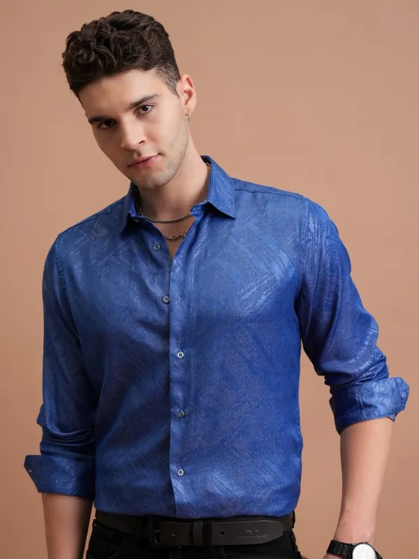  Highlander Men Blue Self Design Slim Fit Casual Shirts