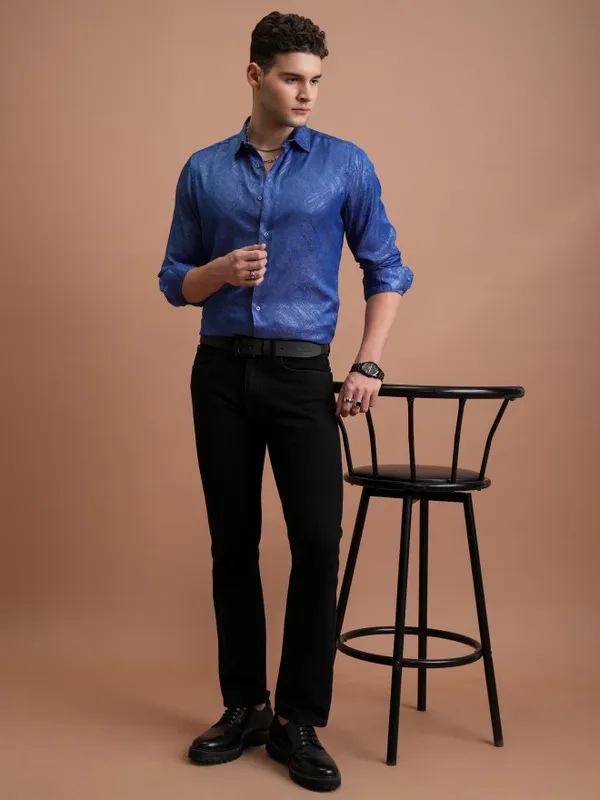  Highlander Men Blue Self Design Slim Fit Casual Shirts