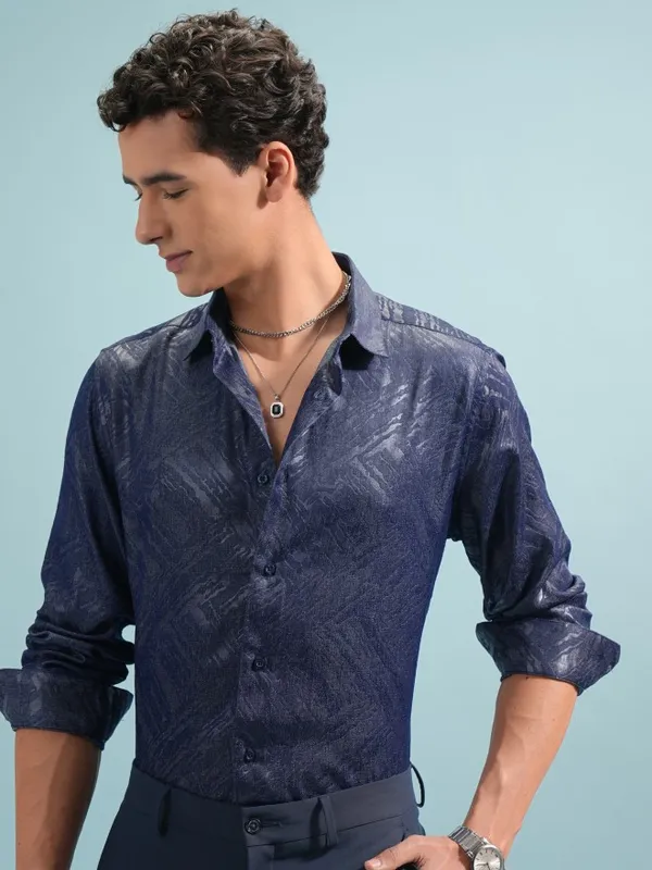  Highlander Men Navy Blue Textured Slim Fit Casual Shirts