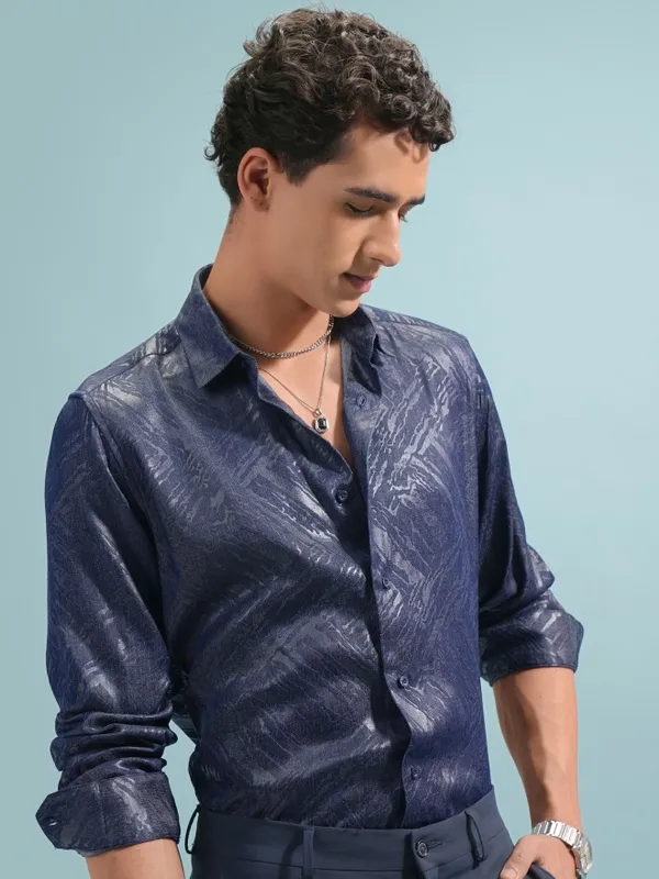  Highlander Men Navy Blue Textured Slim Fit Casual Shirts