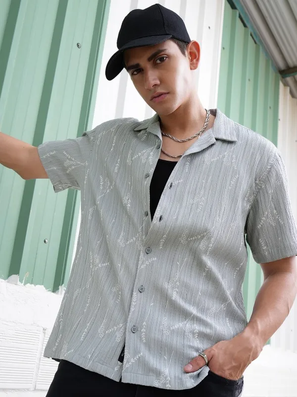  Locomotive Men Grey Printed Relaxed Fit Casual Shirts