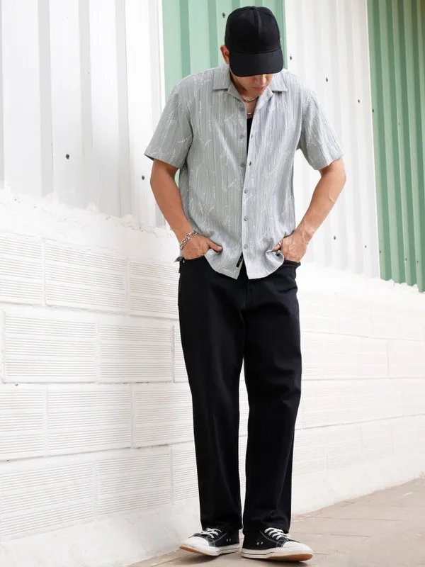  Locomotive Men Grey Printed Relaxed Fit Casual Shirts