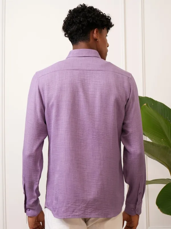 Men Slim Fit Casual Shirt