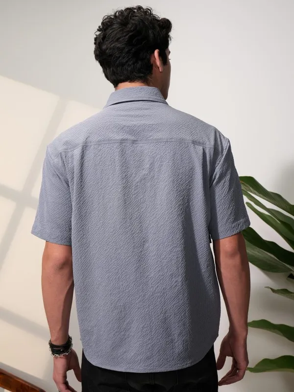  Locomotive Men Grey Self Design Oversized Fit Casual Shirts