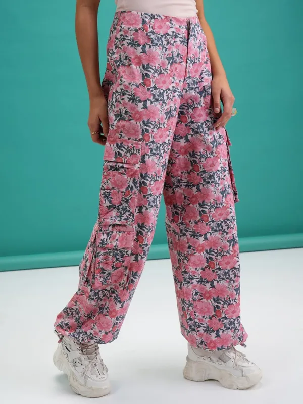  Tokyo Talkies Women Pink Printed Regular Fit Casual Trousers