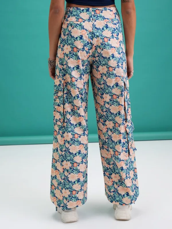  Tokyo Talkies Women Blue Printed Regular Fit Casual Trousers