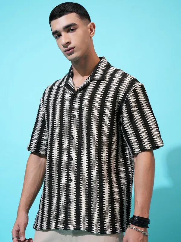  Highlander Men Black Self Design Oversized Fit Casual Shirts