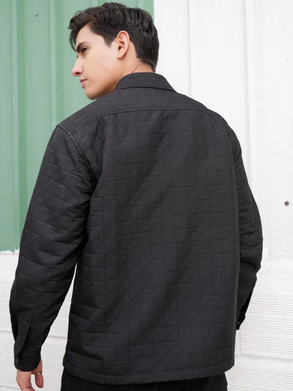 Locomotive Men Black Textured Oversized Fit Casual Shirt