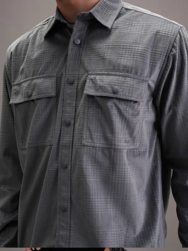 Locomotive Men Grey Textured Oversized Fit Casual Shirt